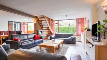 House | Living room