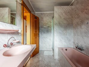 Appartement | Badkamer