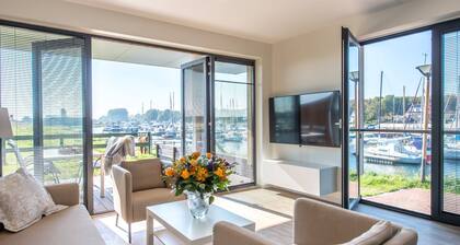 Apartment in Kamperland With Marina Views