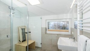 Shower, towels - Blissful Holiday Home in Schladming Rohrmoos With Balcony (Schladming)