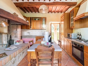 House | Dining