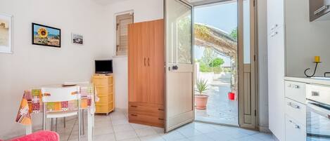 独立别墅 | 私人厨房 | 高脚椅