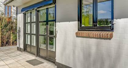 Holiday Home in Heuvelland With Garden