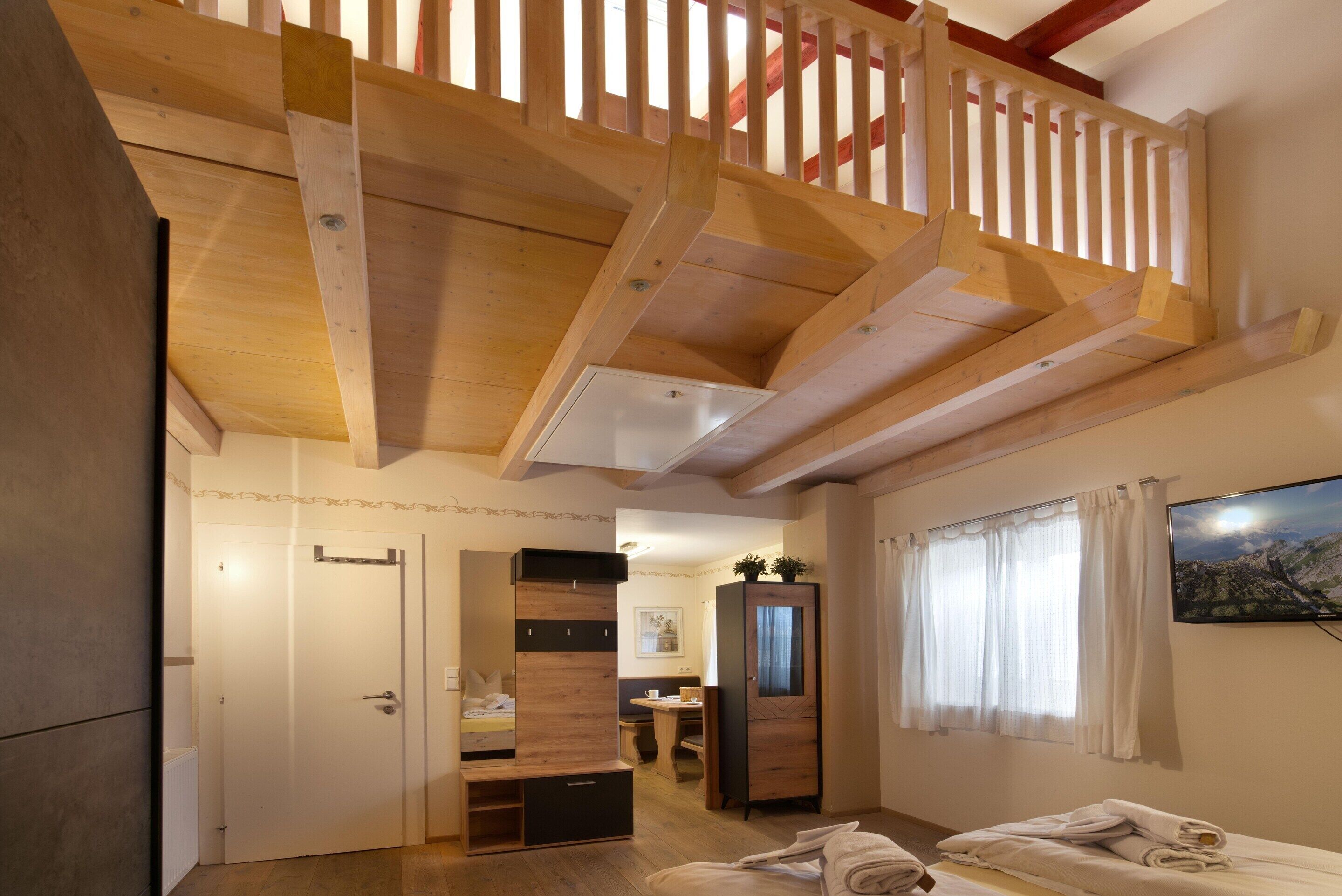 Apartment | 2 bedrooms, individually furnished, WiFi, bed sheets