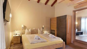 Apartment | 2 Schlafzimmer, WLAN, individuell eingerichtet, Bettwäsche