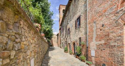 Varna Charm: Tuscan Getaway