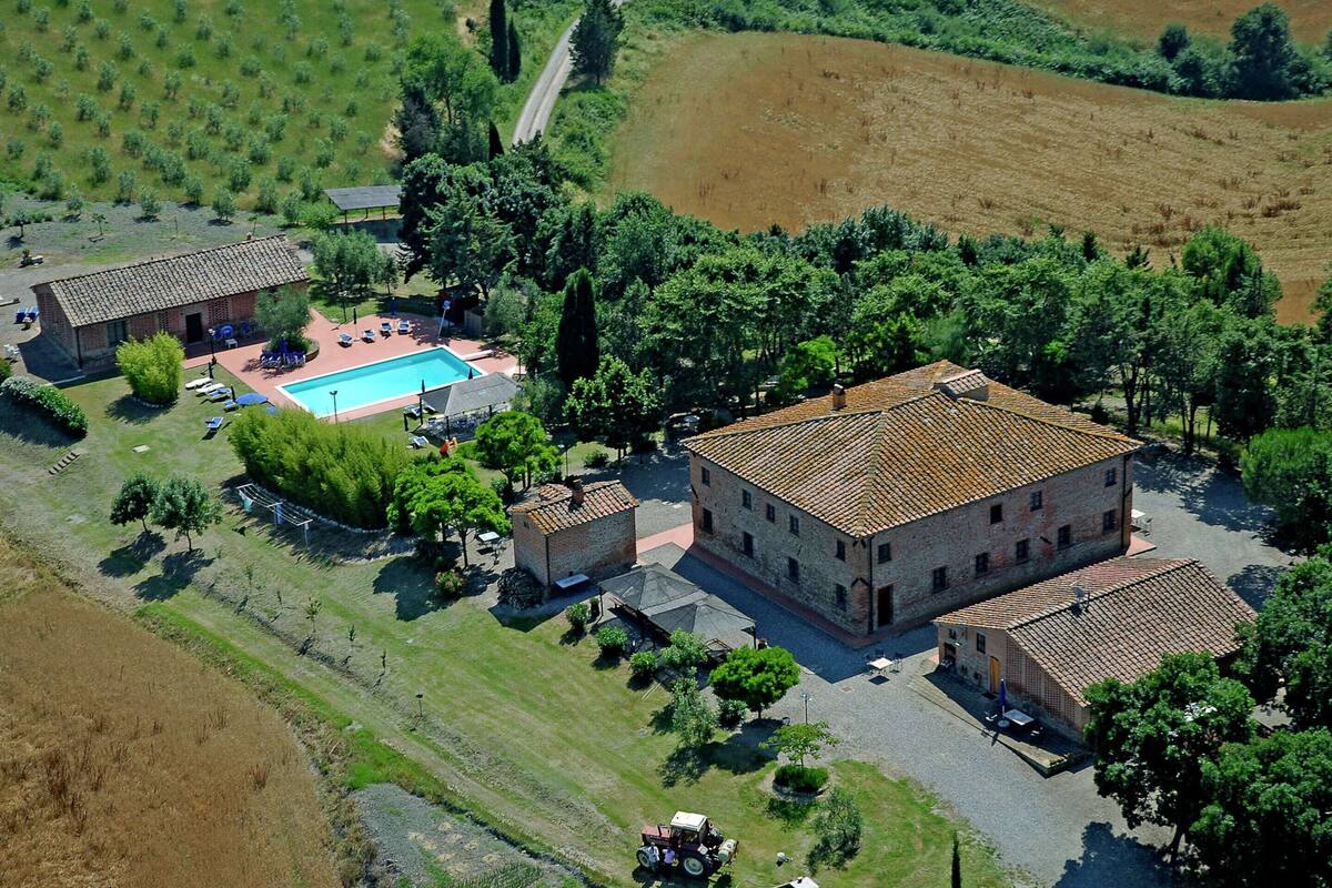 Casa | Piscina | Una piscina al aire libre