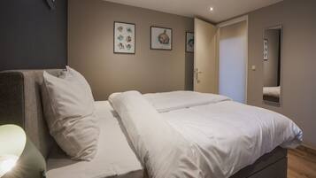 House | 3 bedrooms, bed sheets
