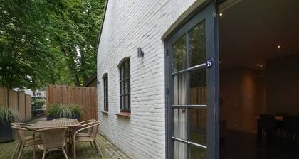 Scenic Escape With Garden