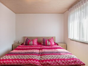 Ferienhaus | 1 Schlafzimmer, individuell eingerichtet, Bettwäsche