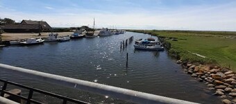 Seaside Serenity in Faldsled-by Traum
