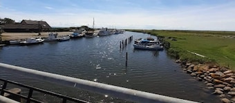 Seaside Serenity in Faldsled-by Traum