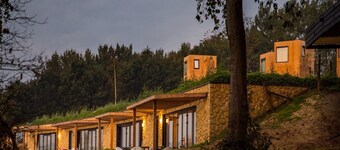 ลอจ์สวยงามใน Gulpen พร้อมสวน