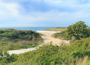 View from property - Holiday Home for 8 near Seaside Resort of Oostkapelle-Vrouwenpolder (Serooskerke)