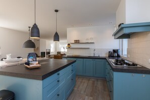 Casa | Cozinha privada | Cadeirão de bebê