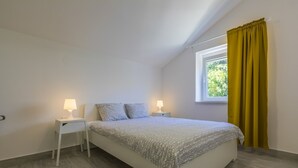 Unclassified image, 4 of 20, button - Comfortable Apartment With Pool and Large Covered Terrace (Crikvenica)