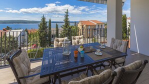 Unclassified image, 2 of 20, button - Comfortable Apartment With Pool and Large Covered Terrace (Crikvenica)
