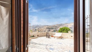 Balcony - Heritage Cottage in Cianciana With Terrace (Cianciana)