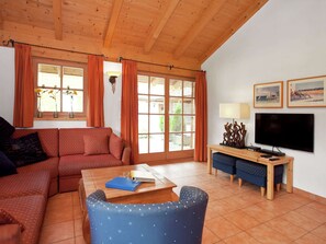 Nhà gỗ | Khu phòng khách | TV