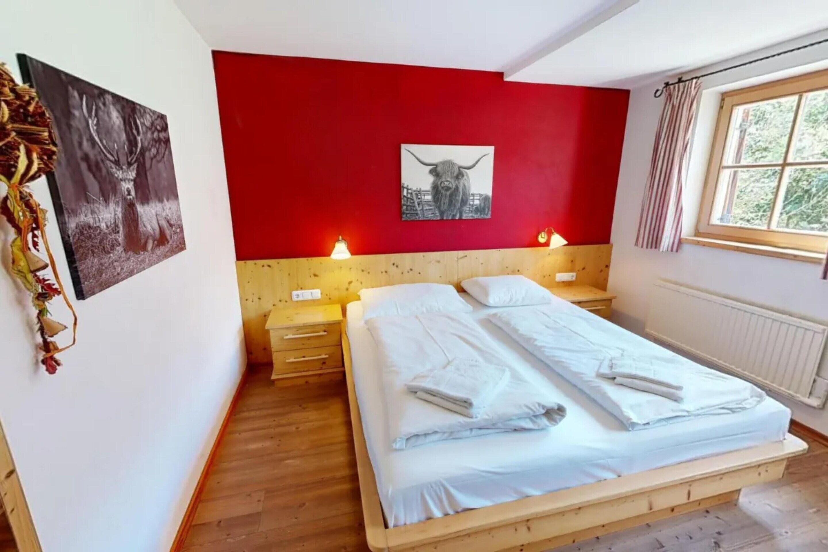 House | 3 bedrooms, bed sheets