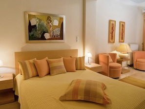 Villa | 8 bedrooms, individually furnished, iron/ironing board