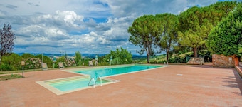 Apartment in Varna With Pool