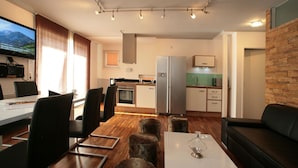 Unclassified image, 4 of 26, button - Sophisticated Apartment in Zell am See With Sauna (Zell am See)