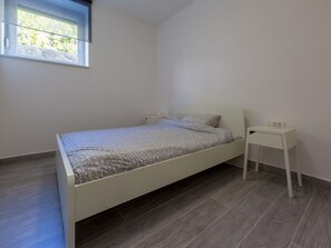 1 bedroom, individually furnished - Adorable Apartment With Swimming Pool and Private Terrace (Crikvenica)
