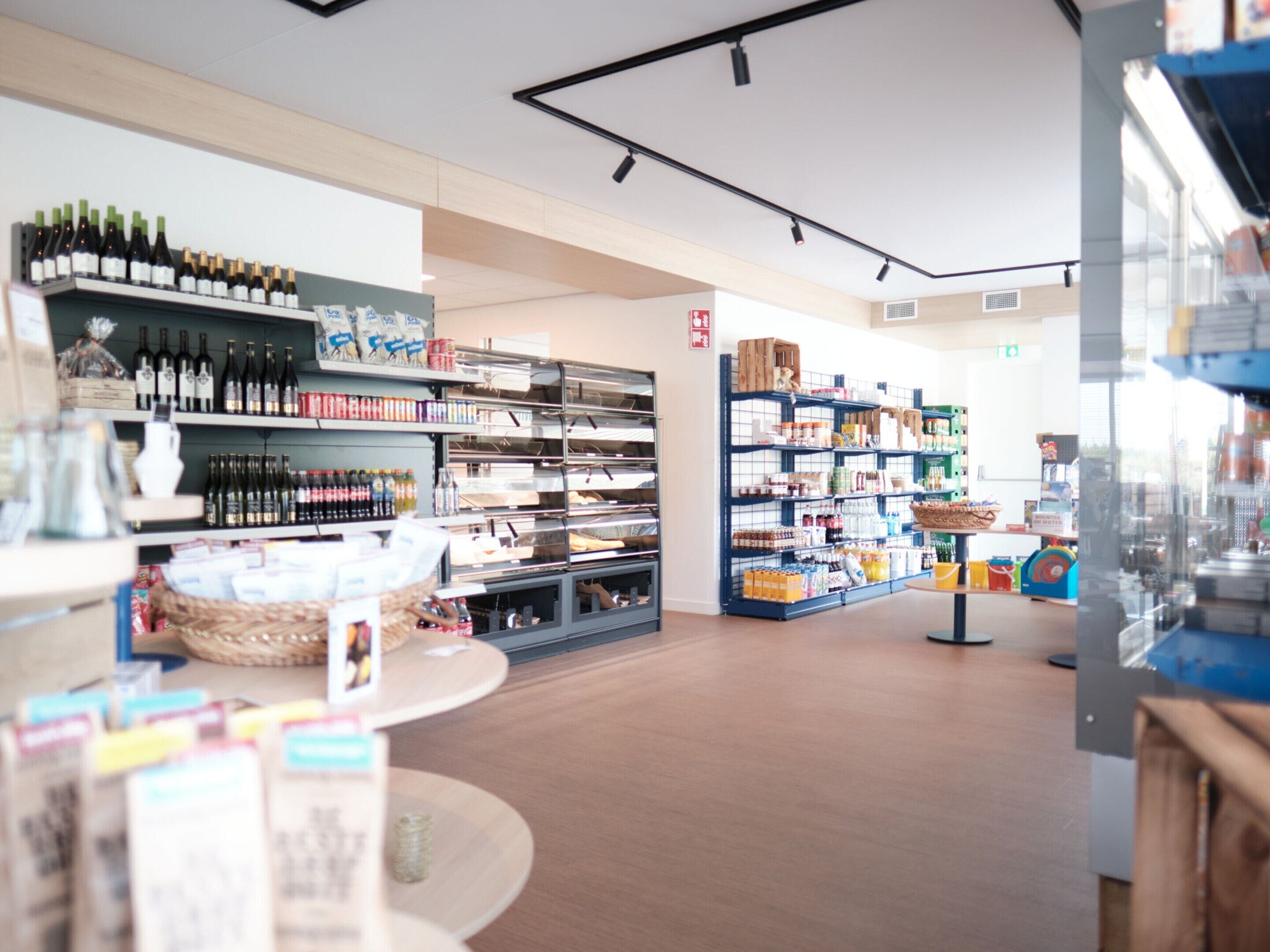 Bungalow | Gift shop