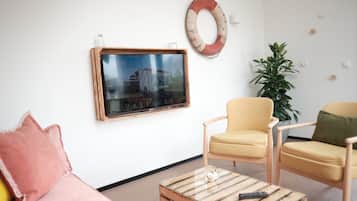 Bungalow | Living room