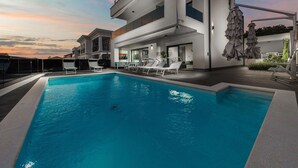 Unclassified image, 3 of 28, button - Exceptional Villa with Pool & Amazing Roof Terrace with Hot Tub & Sea View (Crikvenica)