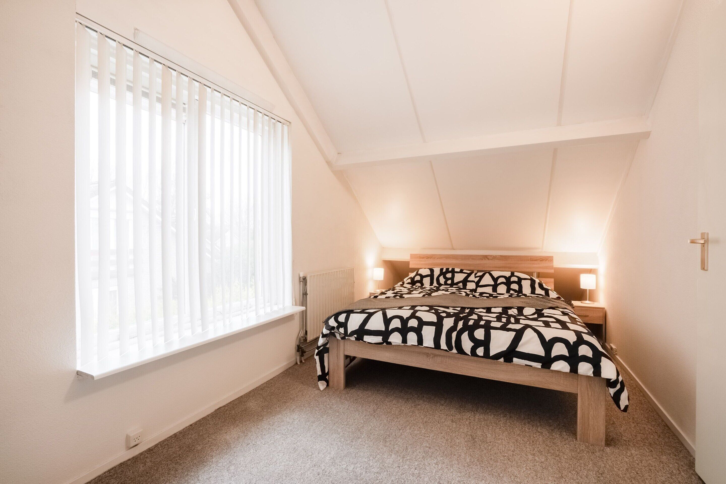 Bungalow | 2 Schlafzimmer, individuell eingerichtet, Bettwäsche