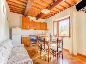 House | Dining
