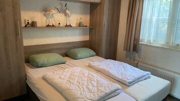 Chalet | 2 bedrooms, individually furnished