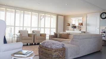Cottage | Living room