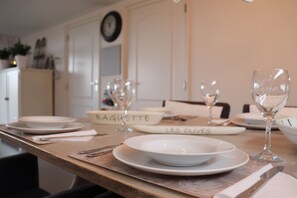 Cottage | Dining - Cottage in Paesens Near Wadden Sea (Paesens)