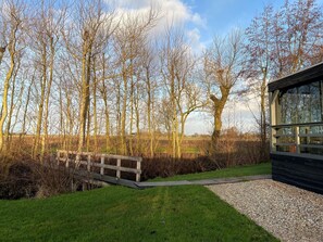 Cottage | Property grounds - Cottage in Paesens Near Wadden Sea (Paesens)