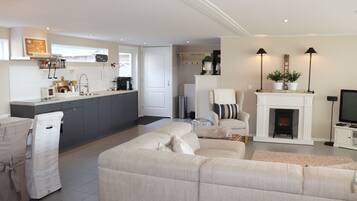 Cottage | Living room