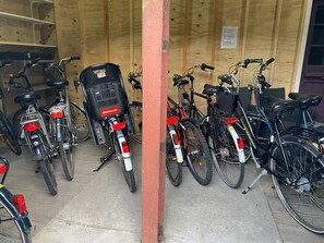 Cottage | Property grounds - Cottage in Paesens Near Wadden Sea (Paesens)