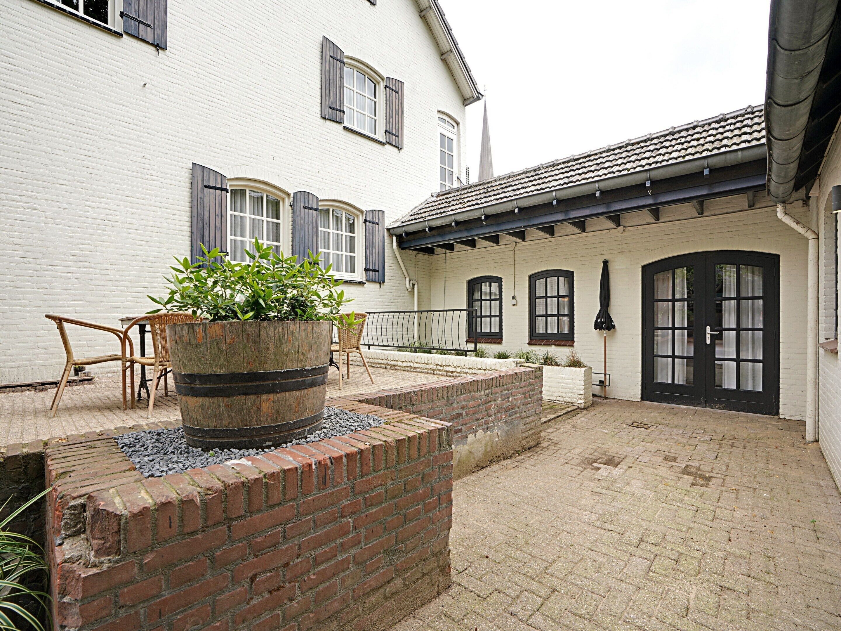 House | Exterior