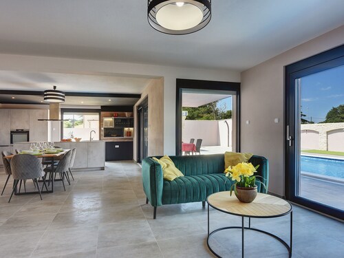 Villa in Valbandon Near Fazana Beaches