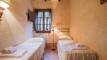Villa | 2 Schlafzimmer, individuell eingerichtet