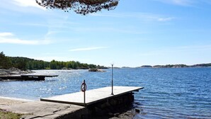 Beach - 4 Person Holiday Home in Strömstad (Stromstad)