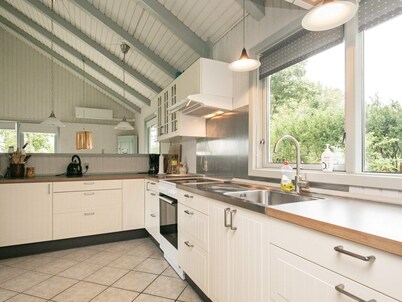 6 Person Holiday Home in Roslev