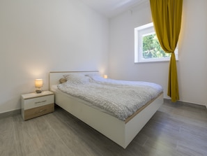 Apartment | 2 bedrooms, individually furnished
