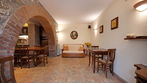 House | Living room - Mansion in Prodo Near Lake Bolsena (Orvieto)