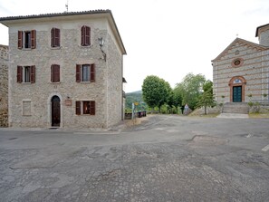 House | Exterior
