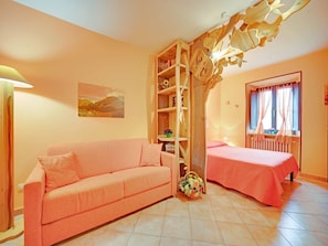 Living room - Mansion in Prodo Near Lake Bolsena (Orvieto)