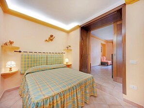 Ferienhaus | 6 Schlafzimmer, individuell eingerichtet, Bettwäsche