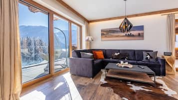 Chalet | Living area